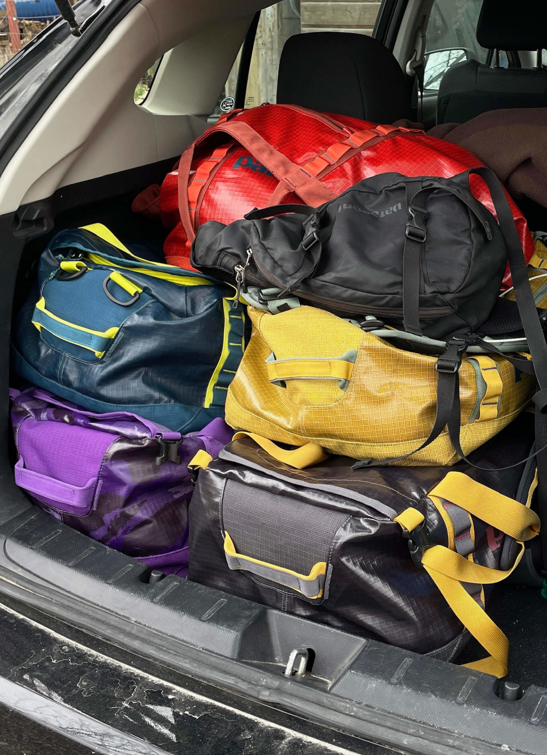PAT Duffels 1-reduced size Woman downhill skiing